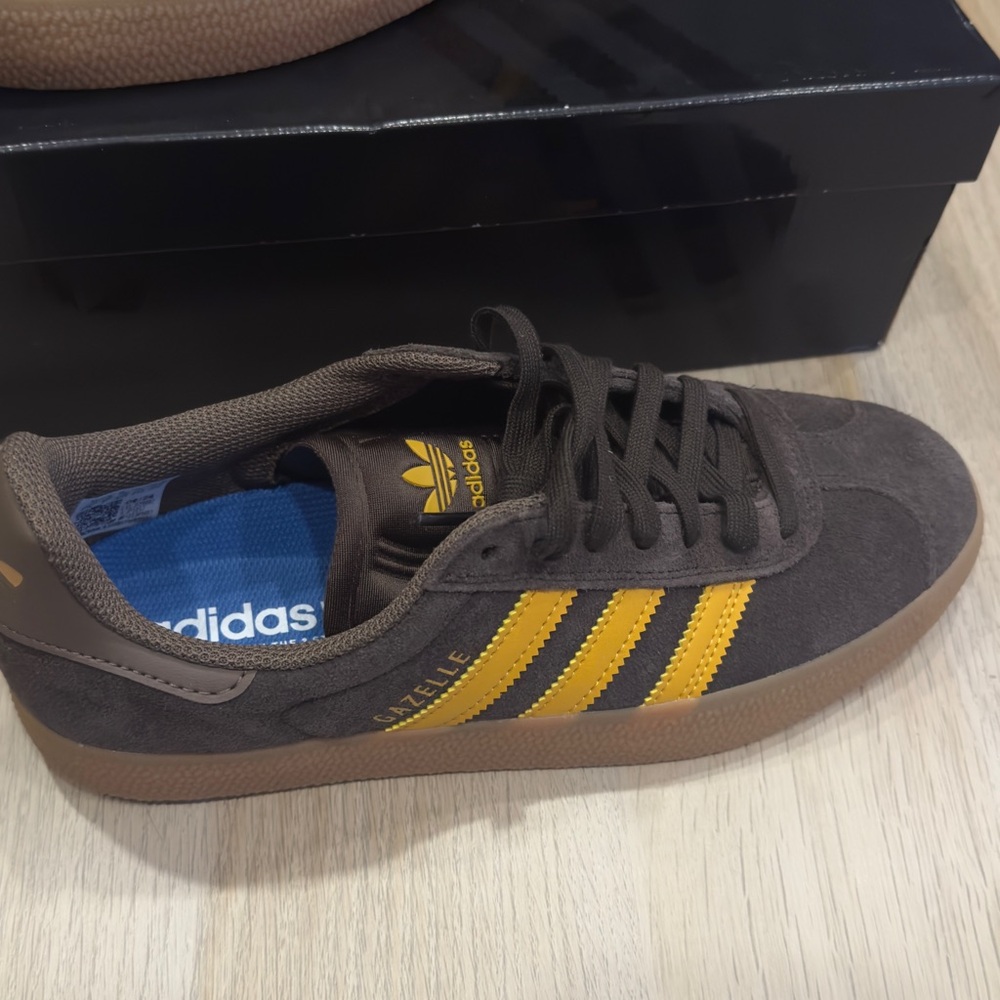 Adidas Men's Chocolate Brown and Mustard Yellow Sneakers - Picture 2 of 6